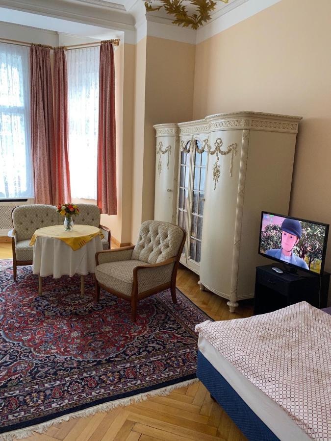 Hotel Gunia Berlin Exterior photo